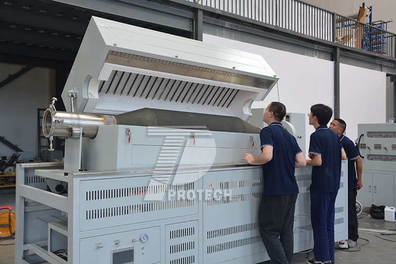 Rotating and tilting large diameter and high-yield tube furnace (click on the picture to view product details)