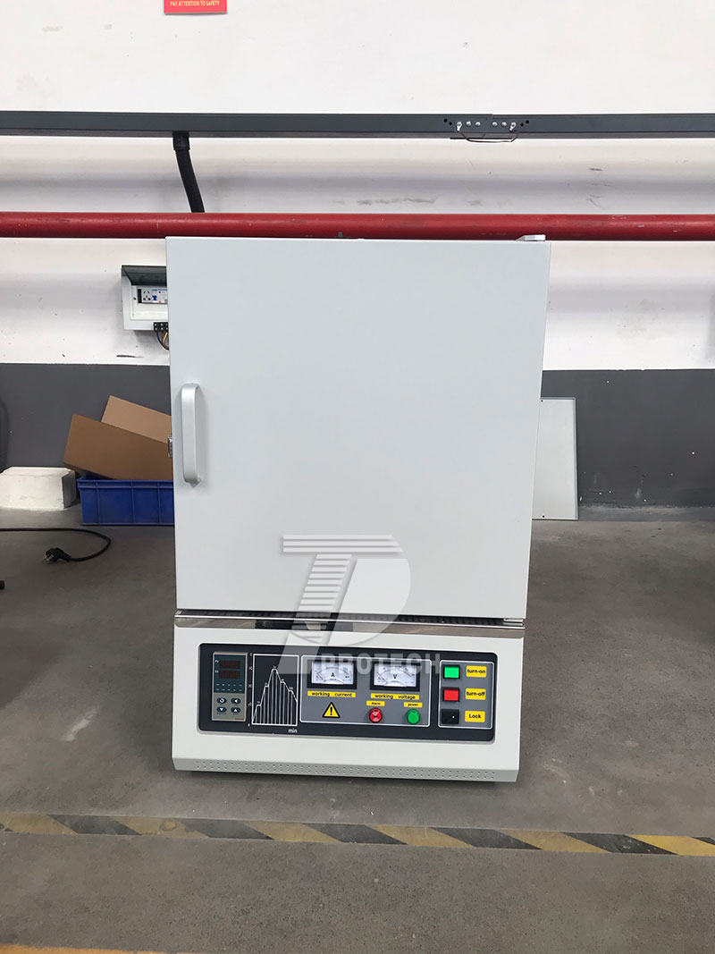 A commonly used 1200 C box type muffle furnace (click on the image to view product details)