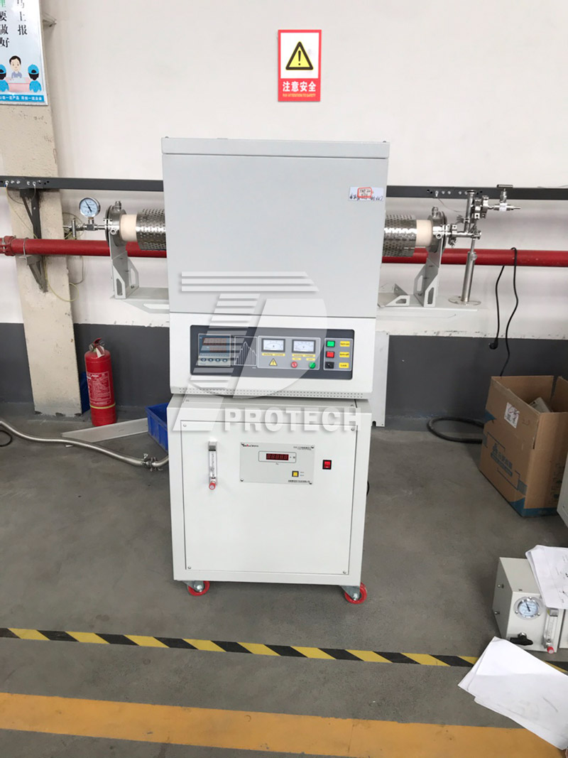 The highest temperature can reach 1700  in a vacuum nitrogen tube furnace (click on the picture to view product details)